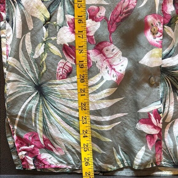 Anna and Frank Tropical Floral Button Down Silk Shirt Size Medium - Picture 7 of 9